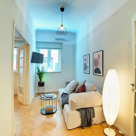 Newly Renovated Apartment In The Heart Of Athens. Exterior photo