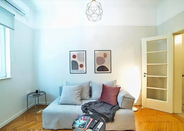 Newly Renovated Apartment In The Heart Of Athens.