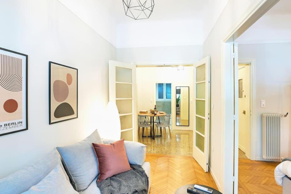 Apartment Newly Renovated In The Heart Of Athens. Athens